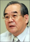 임동원 정부, 금강산 사고 잘 대응하고 있다
