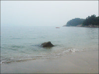 밀려왔다 빠지는 파도... 어머니 자궁 같은 바다