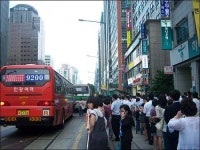 버스천당! 승용차지옥? 차 버리면 빠르지만... 수도권 출근 딜레마
