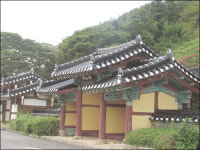 단아한 한옥마을을 걷다