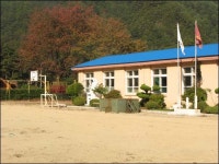 중학교 여기서 다닐래, 공기 좋잖아