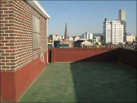 옥탑방 처녀, 추워도 바깥에 나가야 한다