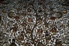 태권도 도장에 태극기가 거꾸로 걸려있다!