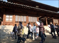 체험학습 적법한 절차... 중징계는 부당