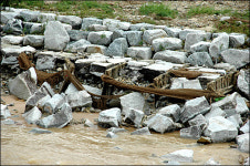 람사르 자랑했던 생태하천도 폭우에 와르르