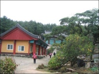 신성한 곳이라는데, 왜 온몸이 섬뜩할까