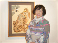 왜 호랑이 민화에는 까치가 꼭 등장할까