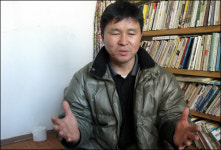 보상금은 많이 받았냐?...두번 죽이지 마세요