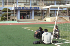 덕양중의 3각도전, 줄세우기 교육 이겼다