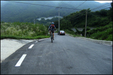 잔차 타고 고갯길 달려 330km, 이보다 더 화끈하랴!