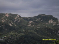 외부 오염원 없는 산기슭에서 동네민박 어때요?