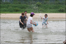 우린 낙동강에서 러브 스토리 찍었다!