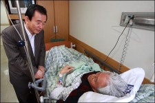 한 지식인의 고난의 80평생을 보았다