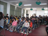 졸업생이 11명? 축구팀 만들어도 되겠네