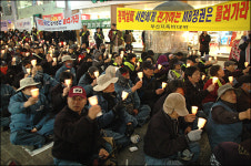 돈 없어 학교 그만두겠단 아이, 뺨까지 때렸다