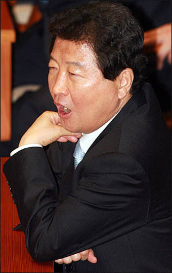 '김문수와 소녀시대' 자동 연관검색어인 까닭