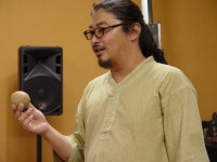 쿠키 같아요? 흙으로 빚은 오카리나랍니다