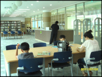 너희들은 참 좋겠다, 도서관이 있어서