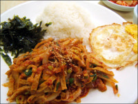 60넘은 종업원한테 김양아!... 생뚱맞지만 재밌네