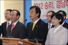 이정희·유시민·노회찬 대표 총선, 불어라 동남풍