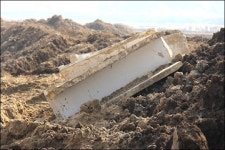 농경지 리모델링 콘크리트 용수로뿐... 오히려 생태계 파괴