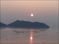 이 여인에게 누가 온정을 베풀었을까