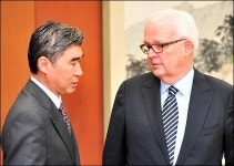 "최종길 교수 죽음은 끔찍... 건방진 이후락, 해고됐다"