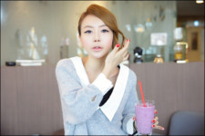 황혜영 정치인 아내는 꼭 하얀색? 핫핑크는 안 되나요?