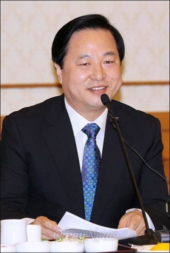 김두관 
