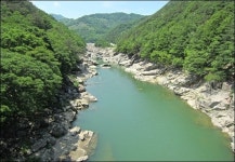 지리산에 50층 높이 콘크리트 벽... 어찌할까요