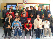 47등 연예인 김학도와 기념사진의 불편한 진실