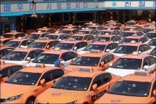 배차 안해주며 강제동원, 택시대란은 자본파업