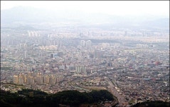 대전역 광장의 주인공은 누굴까요? 답은...
