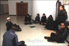 교통약자콜택시 노동자, 정년연장 안 되면 끝장투쟁