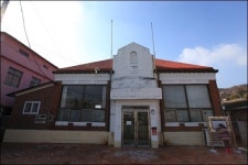 80년 된 5성급 여관에서의 하룻밤, 어때요