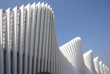 세계 최고 건축스타 칼라트라바의 치욕