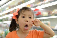 하부지 할 말 있어요... 귓속말로 소곤거린 말은?