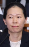 권은희, 고립되다