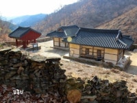 아빠도 이렇게 무덤 만들어 줄까?