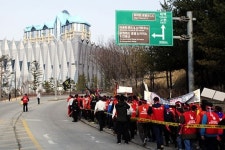강원랜드 3조원 넘는 이익금, 정부가 가로채 갔다