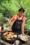 무더위도 잊게 해준 기막힌 촌닭구이