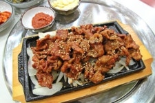 참숯에 구워낸 돼지구이, 가을에 제격