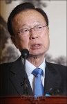 성추행 의혹 박희태 귀엽다는 수준의 터치