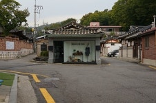 버스정류장 이름이 빨래터... 이런 동네도 있다