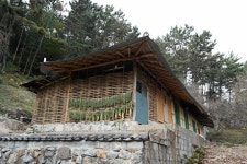 젊은 남자 승려 모습의 일광사 독성상, 특이하네