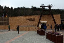 살아서 돌아오라던 다짐, 한국 속 유럽에서 되새기다