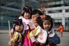 콩콩이는 춤을 추고 우리는 장단을 맞춘다