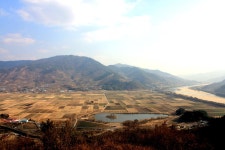 세계적 혁명가는 왜 살인귀가 되었나