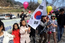경남지역 초등학생들 우리 식판 찾겠다 등교 거부