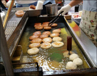 국제시장 먹자골목에서 맛본 씨앗 호떡